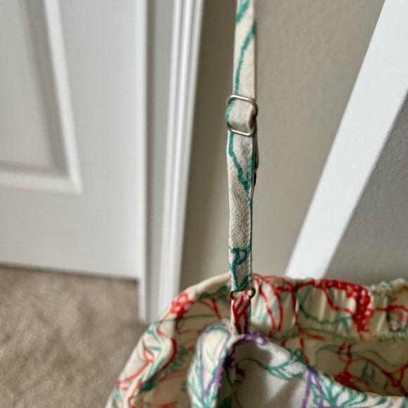 Maeve - Anthropologie Asymmetrical floral print cami - Picture 4 of 9